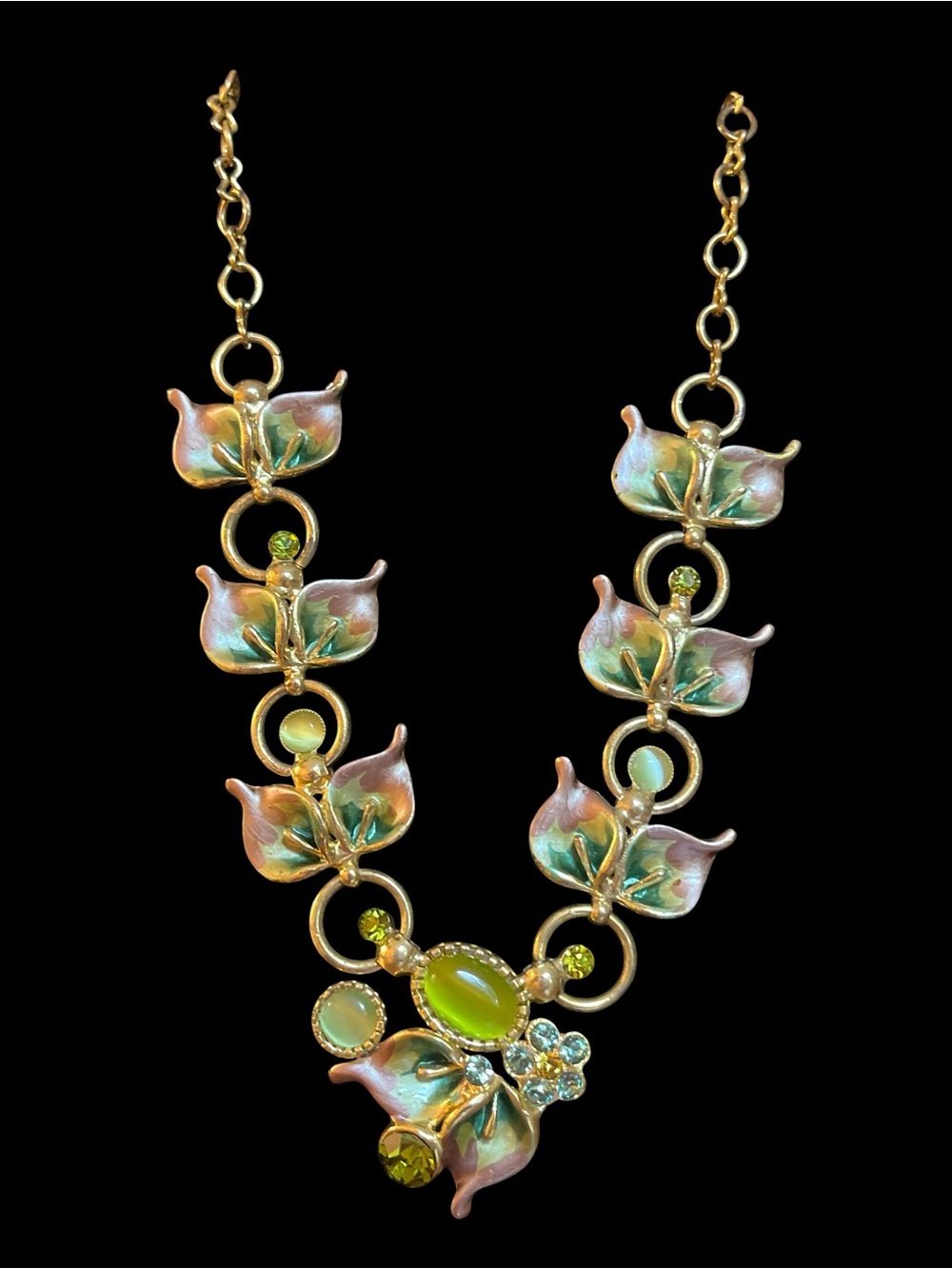 Enamel floral necklace,